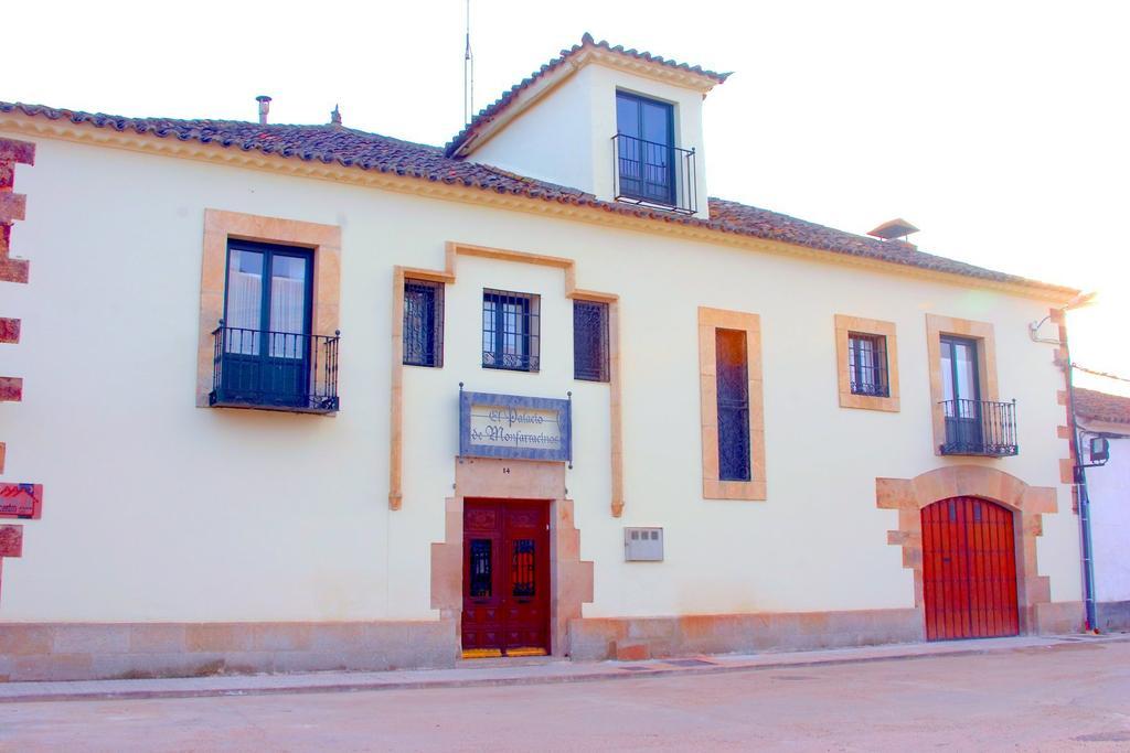 Palacio De Monfarracinos Benavente Oda fotoğraf